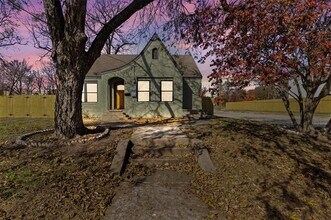 2317 Peabody Ave in Dallas, TX - Building Photo - Building Photo