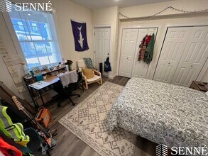14 Flint St, Unit 1 in Somerville, MA - Foto de edificio - Building Photo