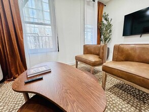 335 E 22nd St in New York, NY - Building Photo - Building Photo