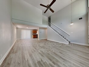 8751 Ridge Mile Dr in San Antonio, TX - Building Photo - Building Photo