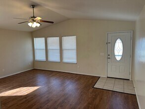 14608 Marbleleaf Dr in Edmond, OK - Building Photo - Building Photo