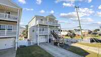 3301 E Ocean View Ave in Norfolk, VA - Foto de edificio - Building Photo