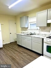 75 E Browning Rd in Bellmawr, NJ - Building Photo - Building Photo