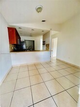 6430 W 25th Ln in Hialeah, FL - Building Photo - Building Photo