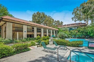 5460 White Oak Ave, Unit F104 in Encino, CA - Building Photo - Building Photo