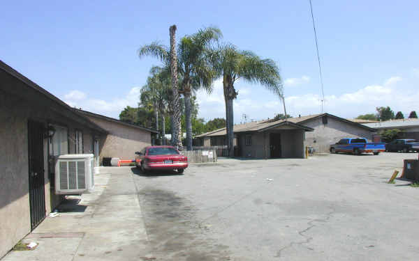 1276 Gould St in San Bernardino, CA - Foto de edificio