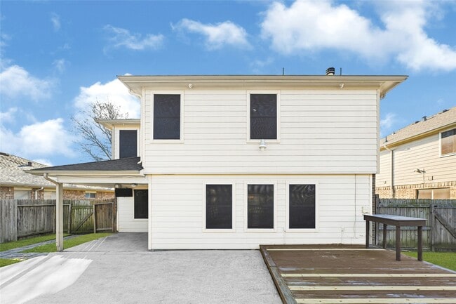 property at 15911 Breanna Ln