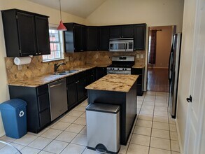 1308 Meadow Lark Dr in Cedar Park, TX - Building Photo - Building Photo