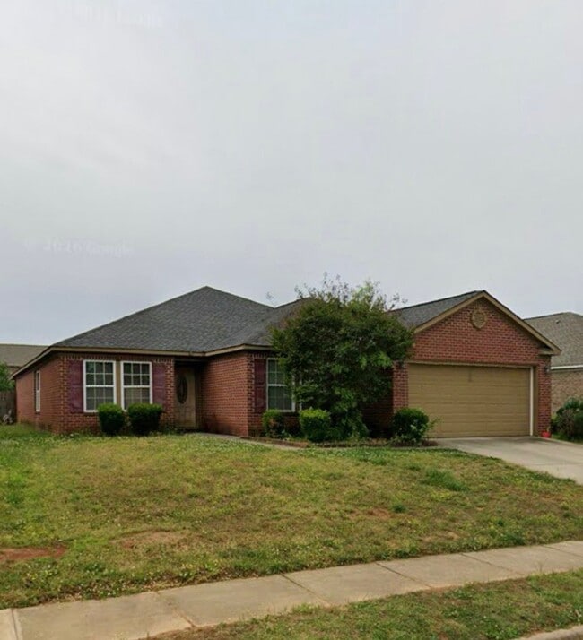 property at 213 Ivyleaf Dr