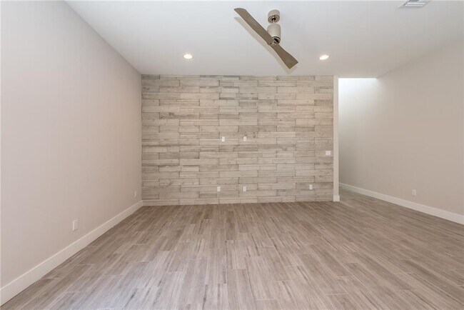 1105 NE 2nd Ave, Unit 1 in Fort Lauderdale, FL - Building Photo - Building Photo