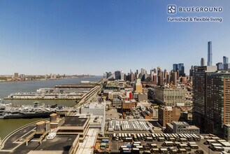 635 W 42nd St in New York, NY - Building Photo - Building Photo