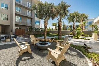 11929 Pioneers Way, Unit C3 in Orlando, FL - Building Photo - Building Photo