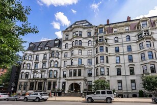 160 Commonwealth Ave, Unit 210 in Boston, MA - Building Photo