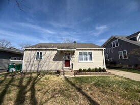 1202 Cleveland St in Lockport, IL - Building Photo