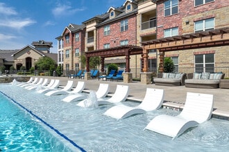 Auberge of Burleson in Burleson, TX - Building Photo - Building Photo