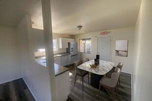 1460 W St Marys Rd in Tucson, AZ - Building Photo