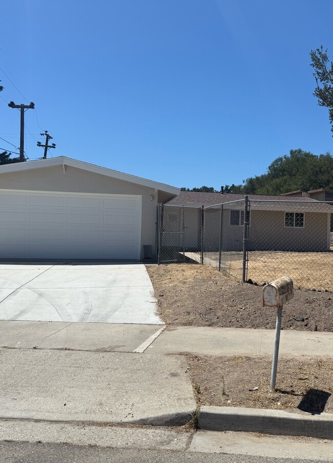 property at 1506 Calle Siete
