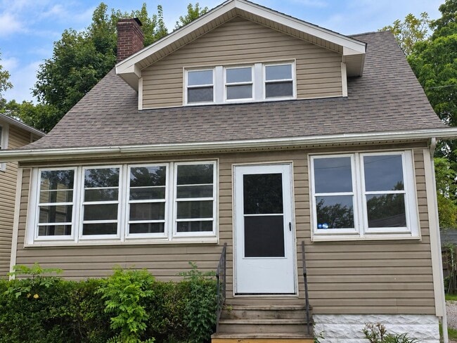 property at 636 Gridley Ave