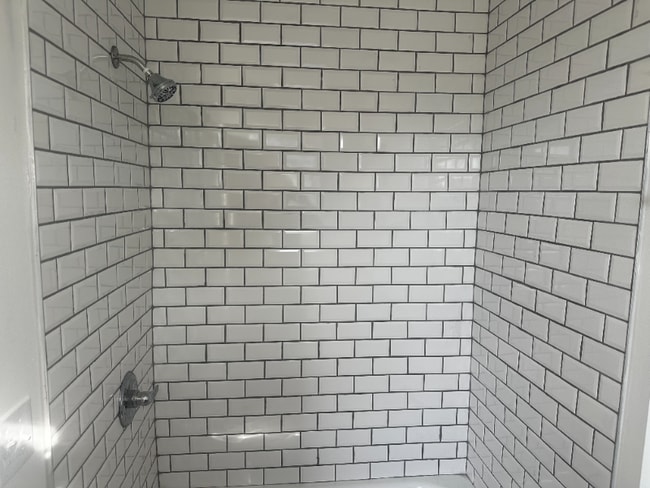 2131 Williams Ave in Cincinnati, OH - Building Photo - Building Photo