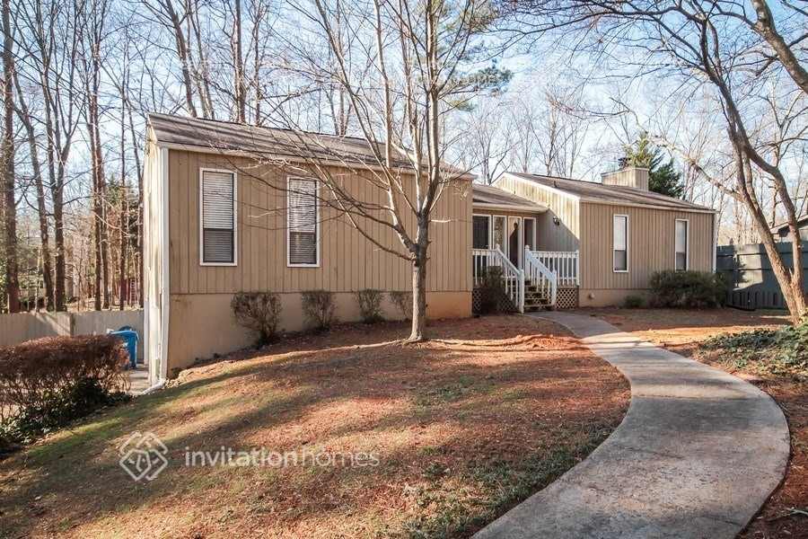 3179 Terrace Dr in Marietta, GA - Building Photo