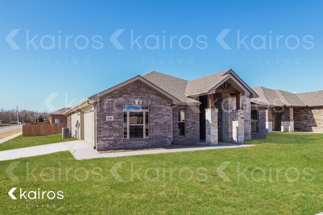 5901 NW Meade St, Unit 212 in Bentonville, AR - Building Photo - Building Photo