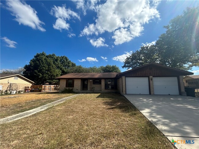 1089 Larkspur in New Braunfels, TX - Foto de edificio - Building Photo