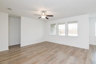 504 Nolan Wy in Little Elm, TX - Building Photo - Building Photo