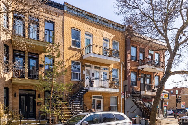 2106-2112 Laurier Av E in Montréal, QC - Building Photo - Building Photo