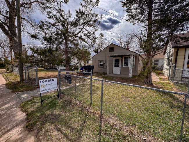 property at 614 Seymour Ave