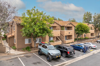 Mission Park Condominiums in San Marcos, CA - Building Photo - Primary Photo