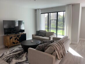 7623 Morgan Way in Naples, FL - Building Photo - Building Photo