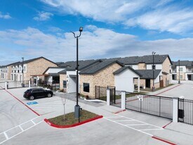 651 FM511 in Olmito, TX - Building Photo