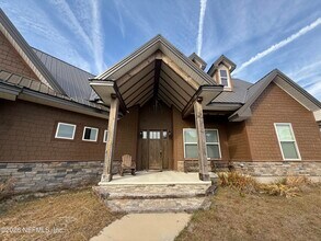 10933 N Runway Cir in Glen Saint Mary, FL - Building Photo - Building Photo