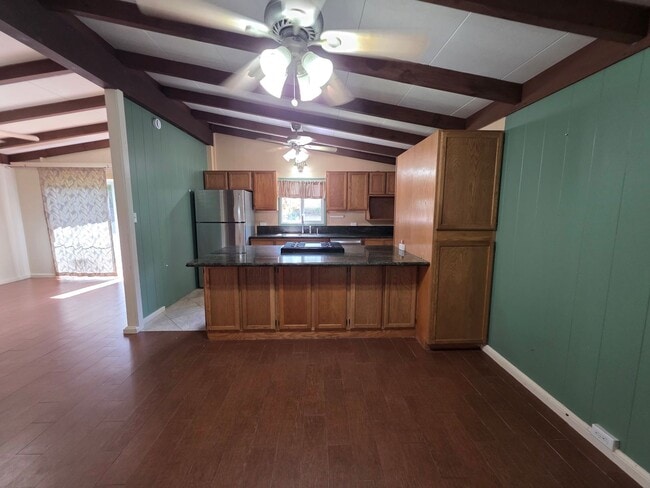 1030 Kahili Pl in Kailua, HI - Building Photo - Building Photo