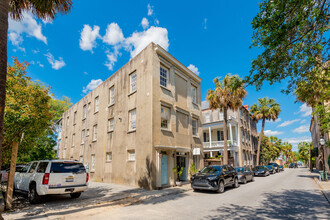 46 Queen Street in Charleston, SC - Building Photo - Building Photo