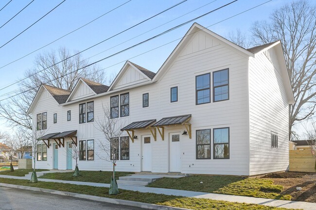 1758 S Highland Park Ave in Chattanooga, TN - Building Photo - Building Photo