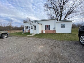 4058 Hudson Rd in Osseo, MI - Building Photo - Building Photo