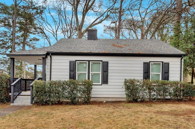 property at 1222 E Forrest Ave