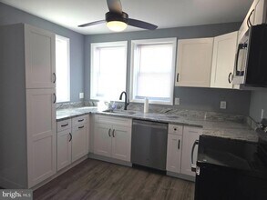 2909 Markley Ave in Baltimore, MD - Foto de edificio - Building Photo