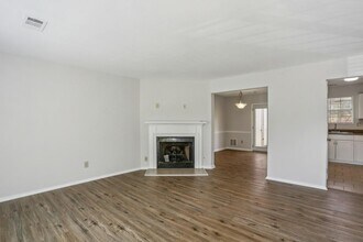 1509 Kilmuir Way in Stone Mountain, GA - Building Photo - Building Photo