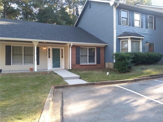 4813 Hairston Pl in Stone Mountain, GA - Building Photo - Building Photo