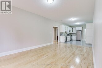 13086 Keele St in King, ON - Building Photo - Building Photo