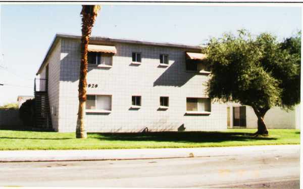 2929 Elm Ave in Las Vegas, NV - Building Photo - Building Photo