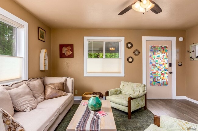 1124 Almaden St, Unit Apt.1 in Eugene, OR - Building Photo - Building Photo