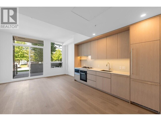 5212-5212 Cambie Rd in Vancouver, BC - Building Photo - Building Photo