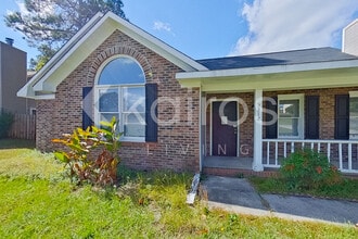 5312 Blanchette St in Hope Mills, NC - Building Photo - Building Photo