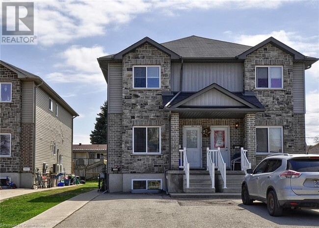 709 Frederick St in Kitchener, ON - Building Photo - Building Photo