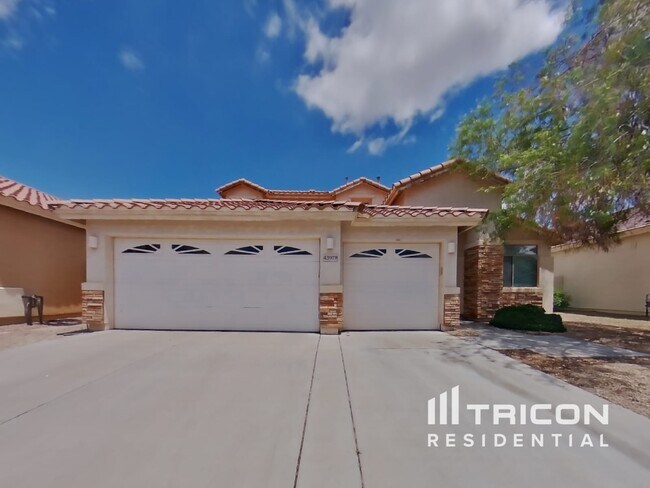 property at 43978 Caven Dr