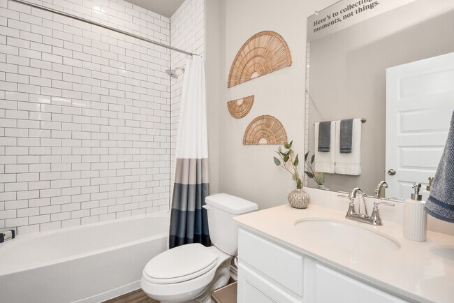 property at 4615 Aurora Glen Dr