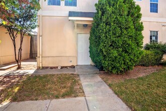 8007 Ederville Cir in Fort Worth, TX - Building Photo - Building Photo